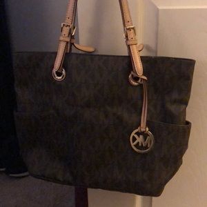 Micheal Kors Tote